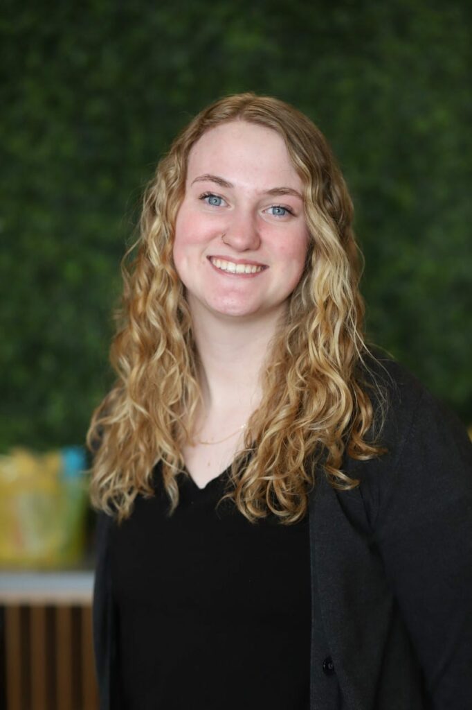 Kylee at Buzz And Bliss A Salon, Spa, & Barbershop